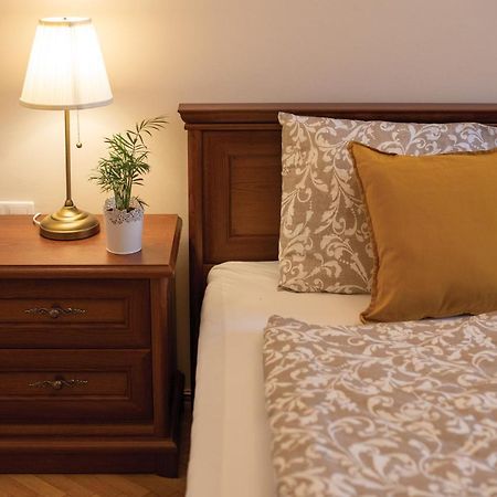 Theatroom Apartman Эгер Экстерьер фото