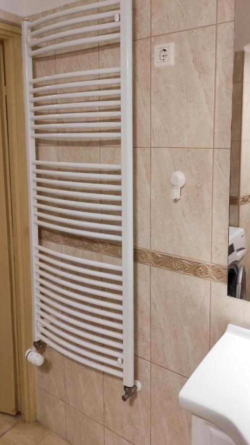 Theatroom Apartman Эгер Экстерьер фото