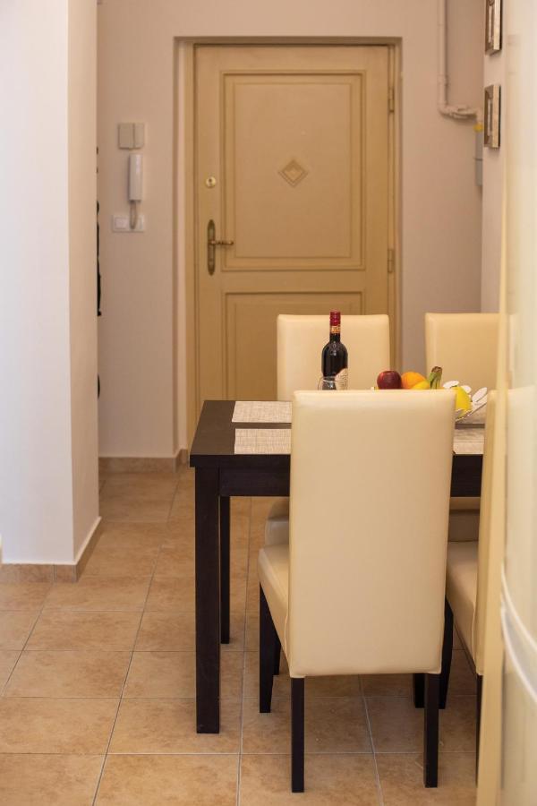 Theatroom Apartman Эгер Экстерьер фото