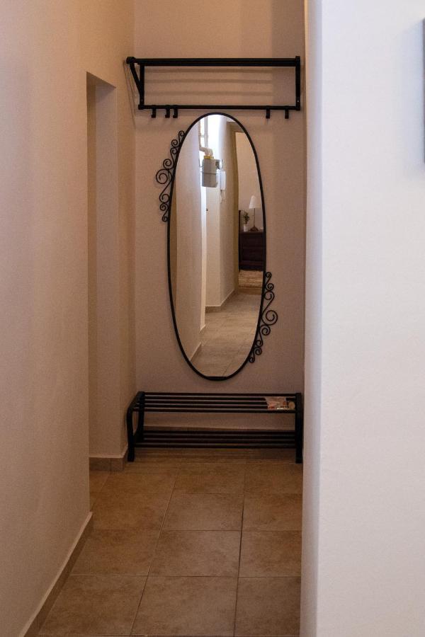 Theatroom Apartman Эгер Экстерьер фото